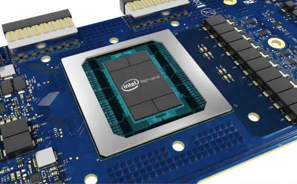 迎战劲敌NVIDIA，Intel采「全方位」AI芯片策略反击